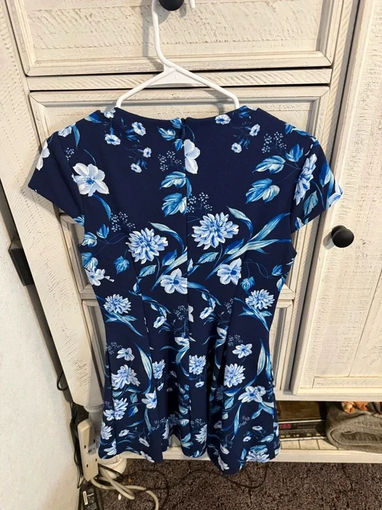 Jessica Howard Navy Floral Cap-Sleeve Fit-and-Flare Dress - Picture 4 of 4